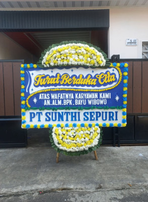 Papan Bunga Duka di Kota Karang